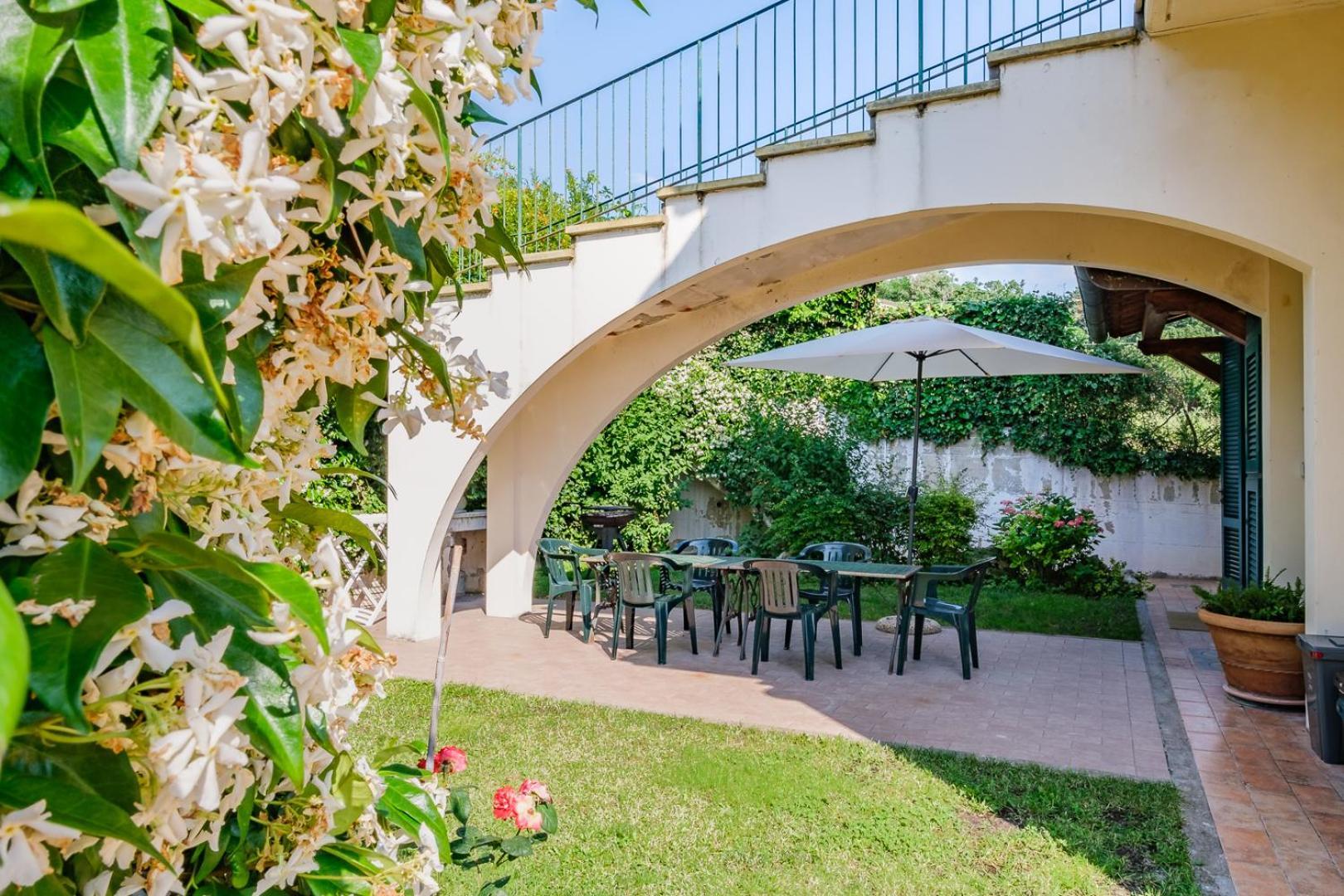 Villa Di Campagna 10 Posti Con Piscina Privata Castellina Marittima Exteriör bild